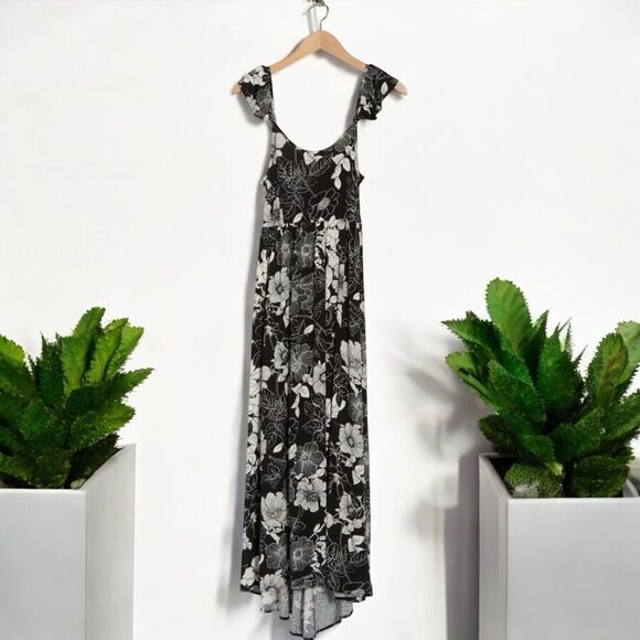 WISHLIST Women’s Floral Printed Flutter Strap Sleeveless Dress in the Size Large - Picture 9 of 16